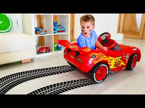 Max and funny stories with mama