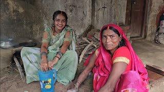 #_ज्योति_और_मम्मी क्या बना रहीं हैं #viralvideo #jyoti #mahadev #famlyvlogs 