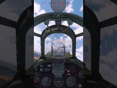 FW-190A-4 can't escape Spitfire LF Mk IX #enlisted #gaijin #shorts.