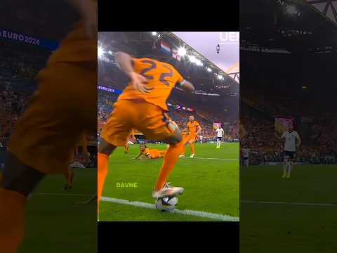 Goal line clearance moments 🧱
