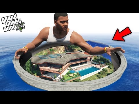 GTA 5 : Franklin Saving His House From Biggest Tsunami Ever In Gta 5 ! (GTA 5 mods)