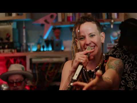 Mezcal - Niña Dioz en Vivo desde CDMX