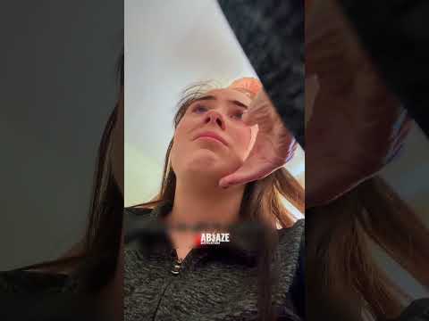 She Hold Back Her Tears 😢