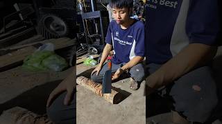 Dao chặt gà vit gửi bác khách hải phòng .