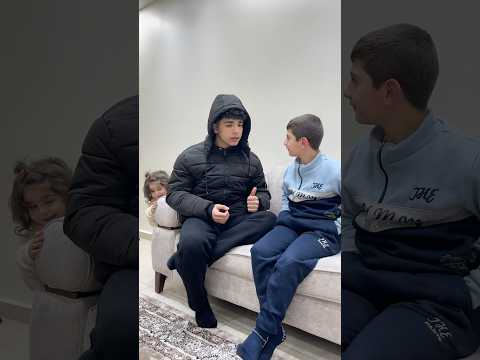 رياض بعصب لما ماشا تقلدو بالحكي