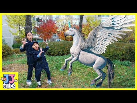 하늘에서 유니콘이 짠! 서프라이즈 스팽글 레인보우콘 서프라이즈 장난감 찾기 놀이 RainboCorns Hide & Seek Surprise Toy [제이제이 튜브JJ tube]