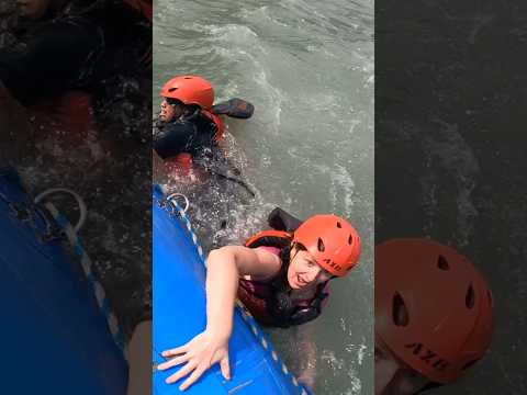Rishikesh River Rafting Accident 😱| watch full video #rishikeshrafting  #riverrafting #uttarakhand