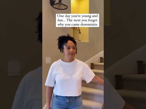 WHY DID I COME DOWNSTAIRS?!๐ค