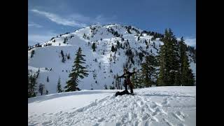 Snowshoeing to Artist Point