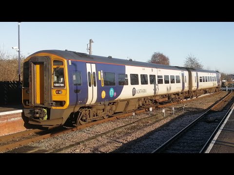 Trains at Grimsby Town & Littlefield Lane Crossing (21/01/2023)