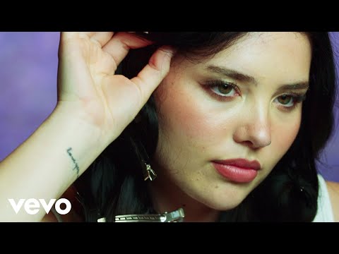 Lauren Spencer Smith - The Problem (Visualizer)