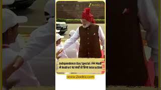 PM Modi Meets Elated Children at Red Fort After Independence Day Speech