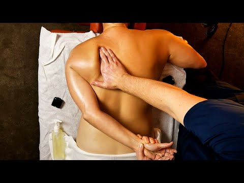 No More Popping Shoulders: Experience This Soothing Back Massage