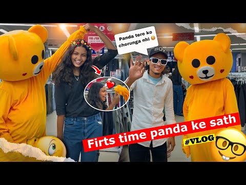 Panda aur Cute Girl ka Funny Shopping Adventure🤪!"