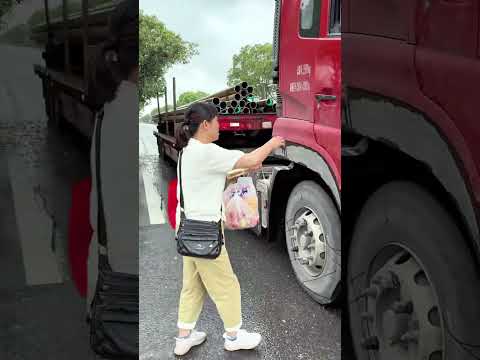 货装好出发了。#用抖音记录卡车生活 #卡车夫妻日常 #automobile #malaysiantruckers #travel #funny #food #camping #truckdriver