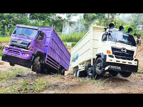 PRAJURIT LUMPUR Truk Hino 500 Muatan Pasir Terjang BANJIR Truk Pasir Terguling Truk Rc Handmade