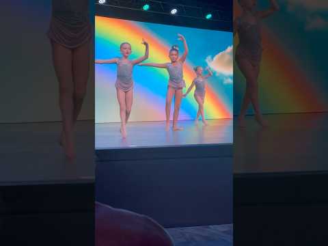 ๐ฑDid These Kids Just Nail the Cutest Dance Ever?๐ฅฐ#dancer #shorts #contemporarydance