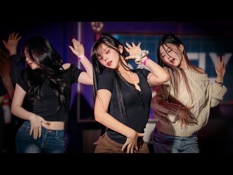 구독자 67만 댄스크루의 연말파티 [DRUNKEN KPOP RANDOM DANCE]