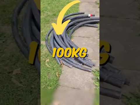Compró cables viejos y ganó más de $300 pelándolos