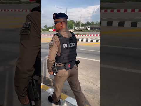 หนุ่มสกลฯตกรถเดินจากปราจีนจะไประยอง #ช่วยเหลือ #กำลังใจ #ตำรวจ #เขาหินซ้อน #ตำรวจรักแปดริ้ว
