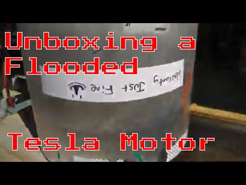 LDU Unboxing Tesla Model S P100D Flooded? Motor Cover Removal