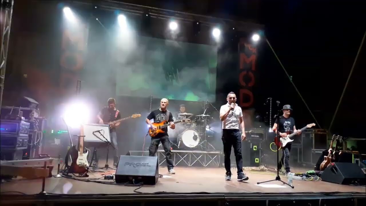 ROCK MODA' TRIBUTE BAND