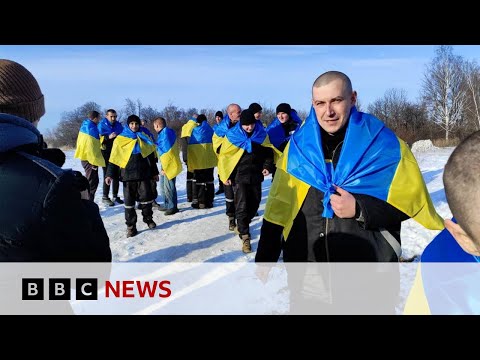 Russia and Ukraine exchange hundreds of prisoners | BBC News