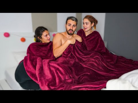 COMO LLEVAR A 2 CHICAS A LA CAMA A LAS 3 AM con Mi Novia y Mi Ex novia *HALOWEEN PRANK*