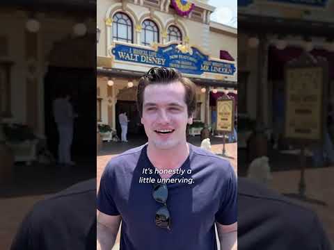 Disney shows Walt Disney animatronic in 'Walt Disney - A Magical Life' #Shorts