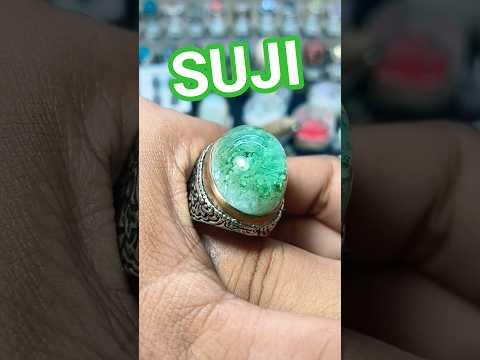 Aquarium dalam batu, suji keindahan batu yang unik antik dan layak untuk dimiliki