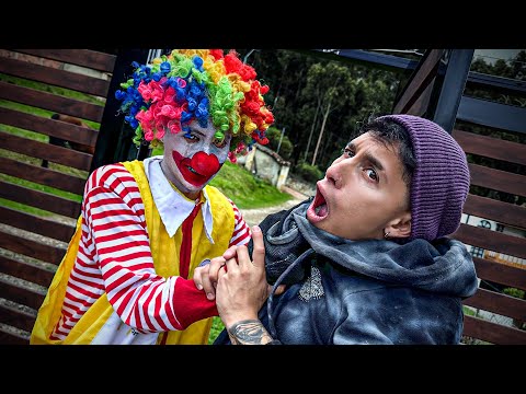 APARECE MI HERMANO MAYOR* ¡Es un PAYASO!