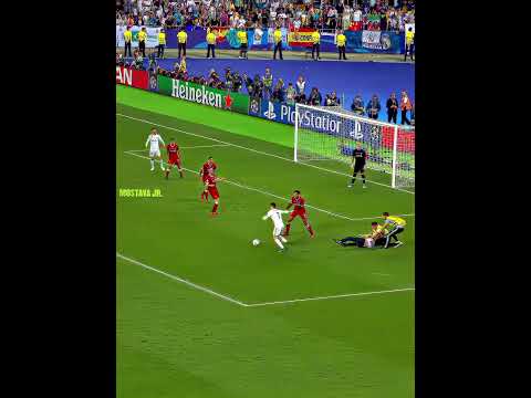Ronaldo's Last Touch For Real Madrid 😢