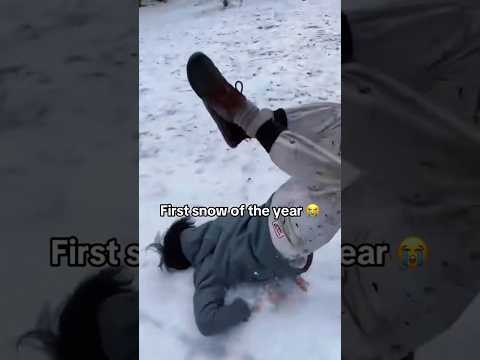 The more the snow falls, the louder we laugh😂🥶 #funny #like #laugher #comment #comedy #snow #winter