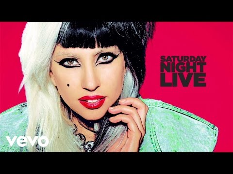 Lady Gaga - Born This Way (Live on SNL)