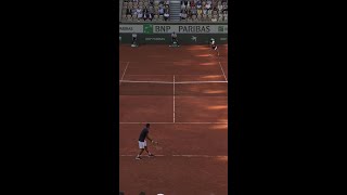 One set away from a first Roland-Garros quarter-final 🇨🇦   #shorts