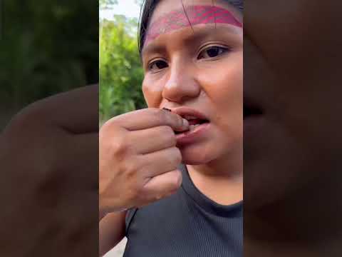 Como os Indígenas prepararam açaí na aldeia