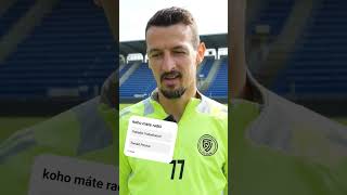 Vuky nebo Tomáš Poznar