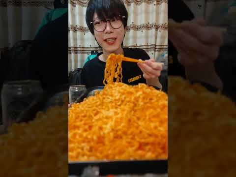 辛ラーメン トゥーンバ12人前　#大食い #mukbang #なぜ生きる