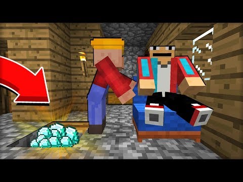 ДРУГ СКРЫВАЛ ЭТО У СЕБЯ ПОД ДИВАНОМ В МАЙНКРАФТ 100% ТРОЛЛИНГ ЛОВУШКА MINECRAFT