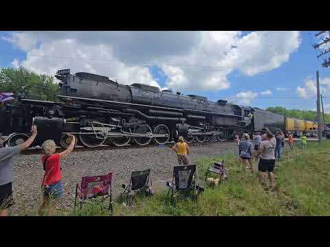 8 Minutes Of 3 Days Of Chasing Big Boy UP 4014 Across Pennsylvania and Ohio!