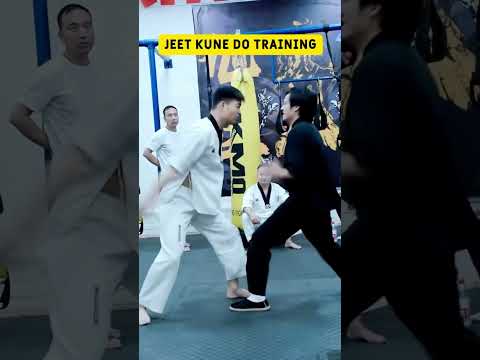 Tribute to Bruce lee #kungfu #jeetkunedoseattle #martialarts #brucelee #taekwondo #judo #wushu
