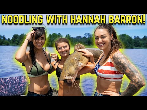 I WENT CATFISH NOODLING! |Ft. Hannah Barron & Heather Lynn.