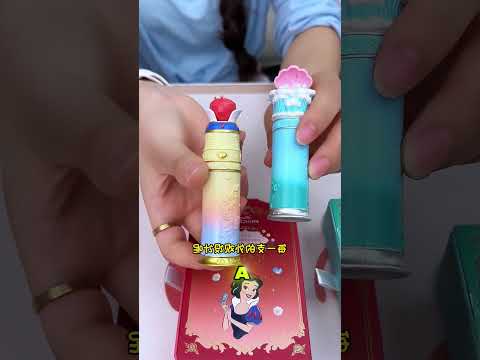 Mom's not home, let me try her lipstick. #funny