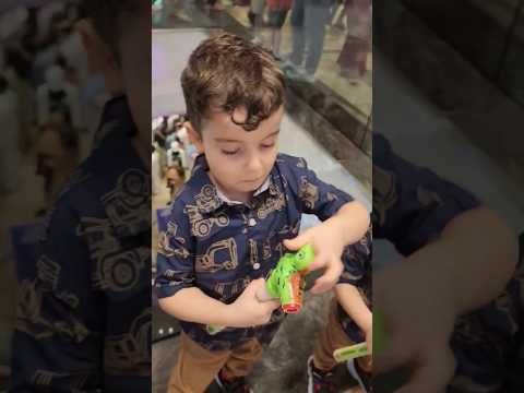 لعبه فقاعات الصابون مع صوت غريب /@Kidskoki #لعبة #شفا #خلودة #كيدز #سبايدرمان #فقاعات