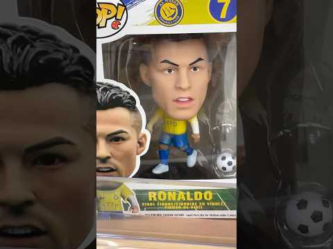 Este Ronaldo se ve Raro 😨 #shorts #comedia #juguetes #ronaldo #funko #jajaja #santijirey #geek