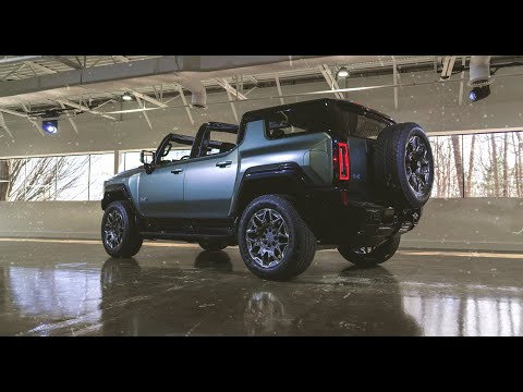 830-HP 2024 GMC Hummer EV SUV Is an Open-Roof Off-Roader