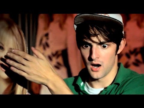 Miley Cyrus "We Can't Stop" (Dave Days Parody)