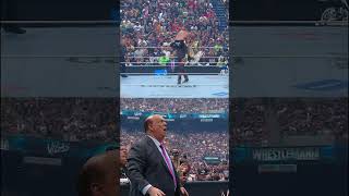 Paul Heyman's face when Oba did the unthinkable at #WrestleMania 😧
