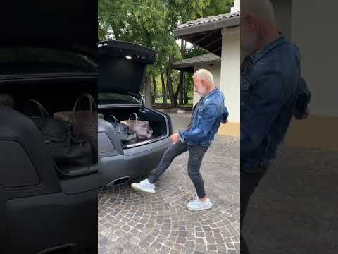 Gianluca with the magic motor 😂 #gianlucavacchi #short