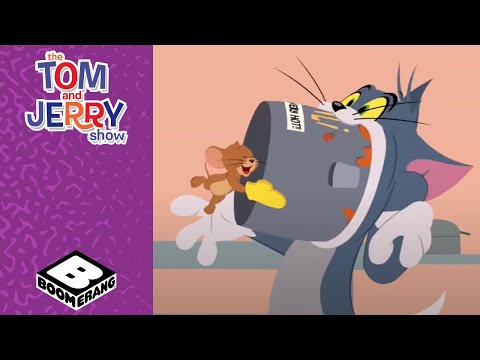 Zero Gravity Chaos! | Tom and Jerry | @BoomerangUK